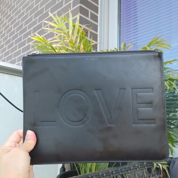 Givenchy Black Leather LOVE Clutch Bag - Picture 14 of 14